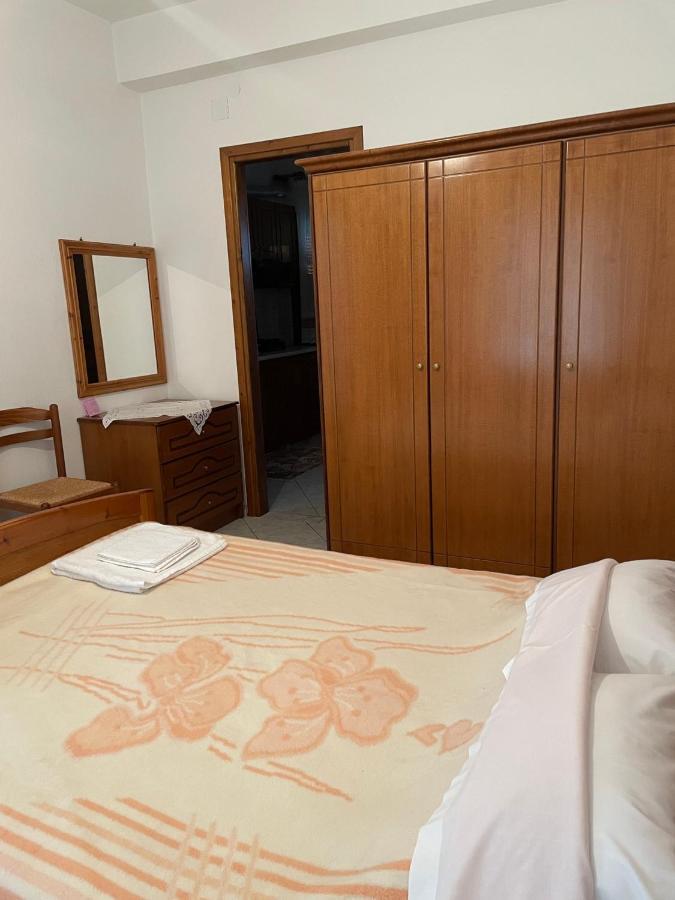 Αγναντεμα Aparthotel Eláti Kültér fotó